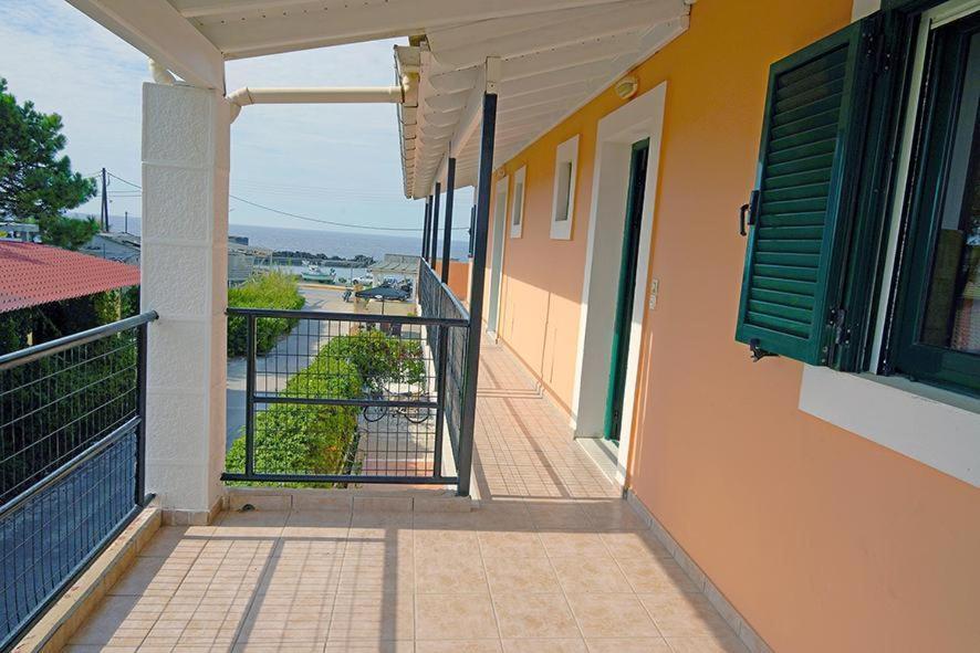 Aris Seaside Issos Beach Agios Georgios  Ngoại thất bức ảnh