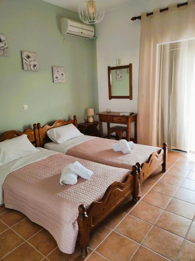 Aris Seaside Issos Beach Agios Georgios  Ngoại thất bức ảnh