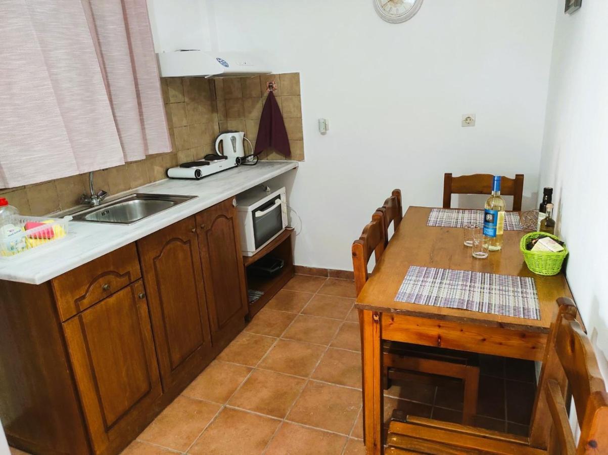 Aris Seaside Issos Beach Agios Georgios  Ngoại thất bức ảnh